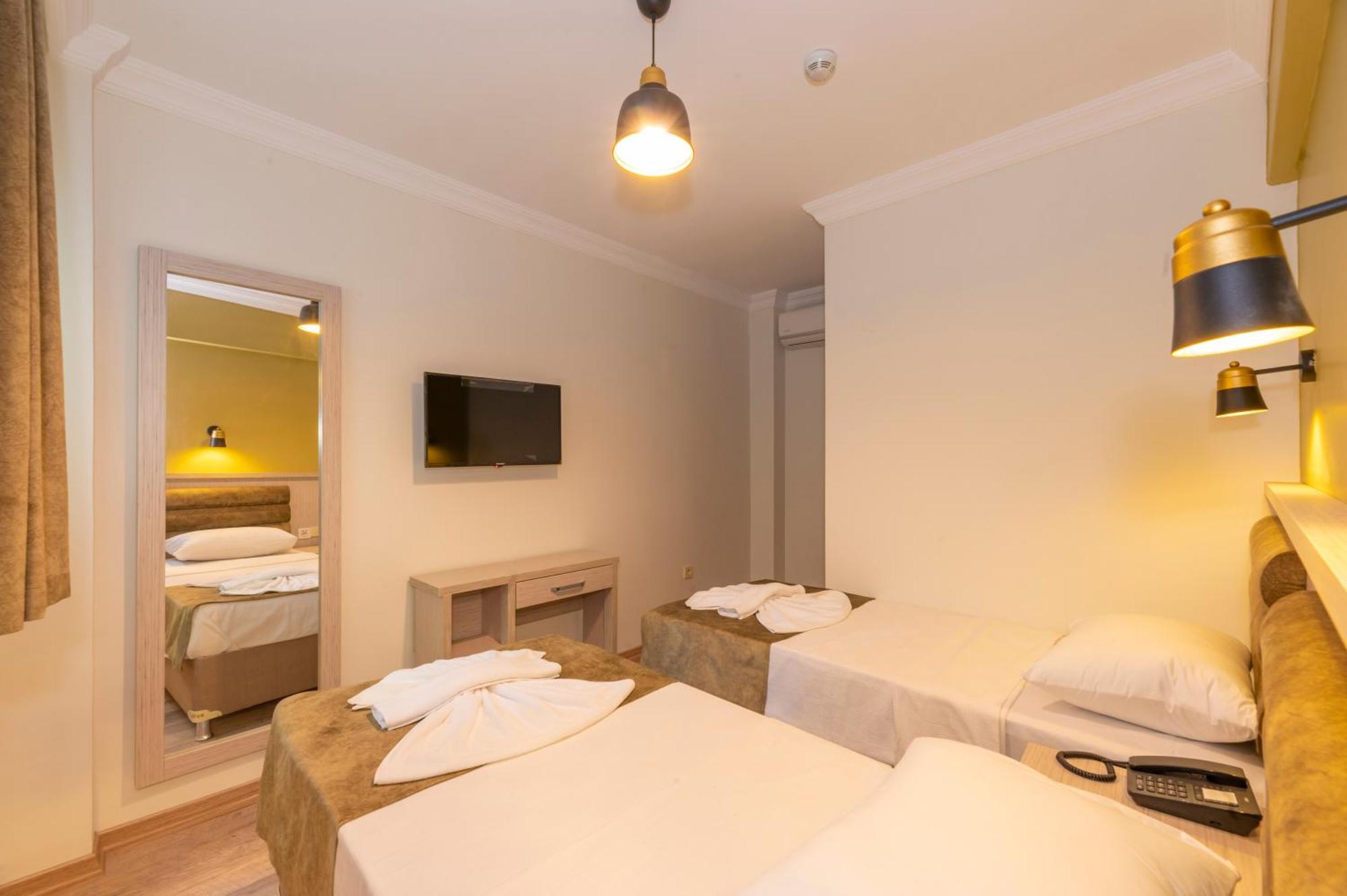 Hotel Bazaar Old 2*